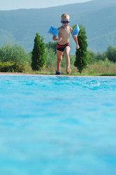 Similar image 1271940