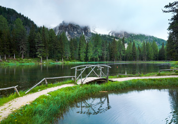 Similar image 1273063