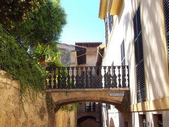 Similar image 1283109