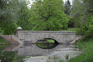 Similar image 1309013