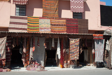 Similar image 1320080