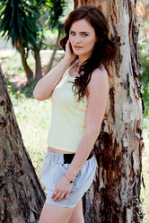 Similar image 1323120