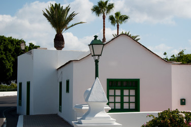 Similar image 1323818