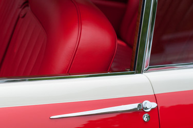 Similar image 1325876