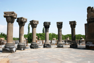 Similar image 1358075