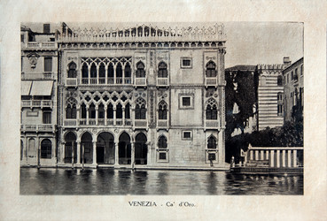 Similar image 1359178