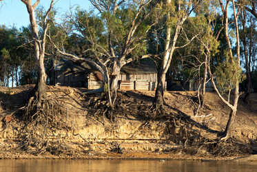 Similar image 1391138