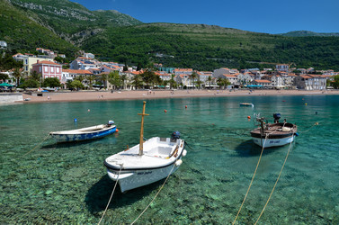 Similar image 1400335