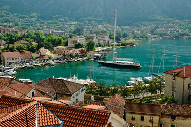 Similar image 1400336