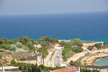 Similar image 1408736