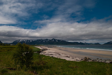 Similar image 1425042