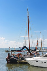 Similar image 1432513