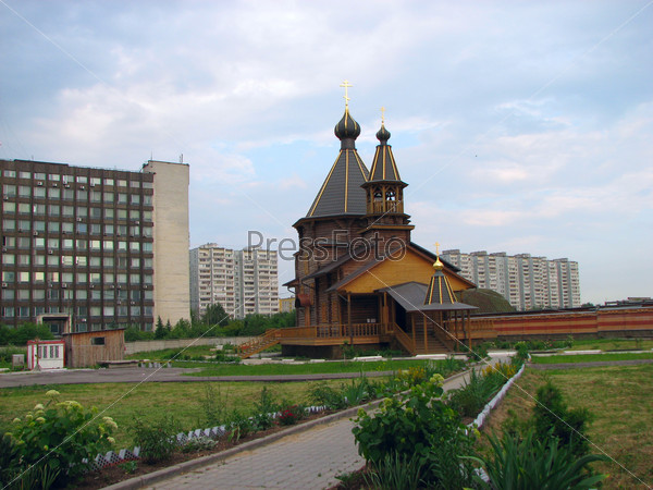 Деревянная Церковь возле метро Свиблово