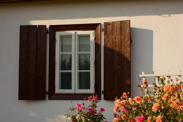 Similar image 1515187