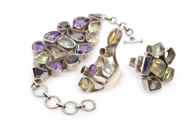 Similar image 1535693