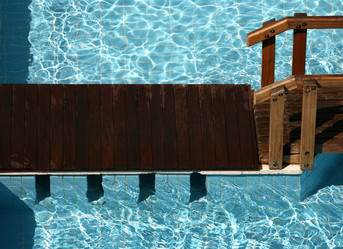 Similar image 1551132