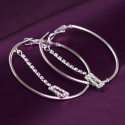 Similar image 1551773