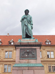 Similar image 1553360