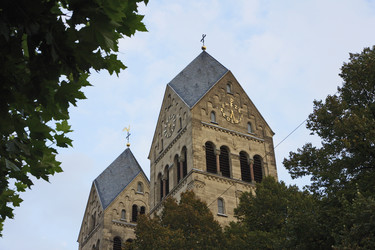 Similar image 1553688