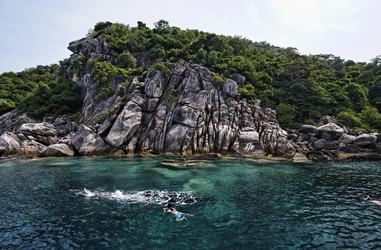 Similar image 1556744