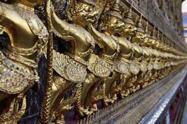 Similar image 1556975