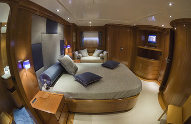 Similar image 1557636