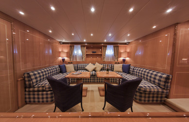 Similar image 1557937