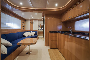 Similar image 1558335