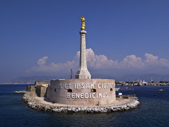 Similar image 1559380