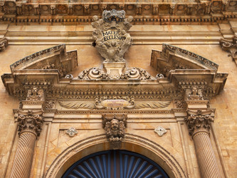 Similar image 1560341