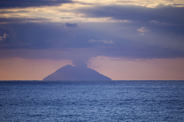 Similar image 1560378