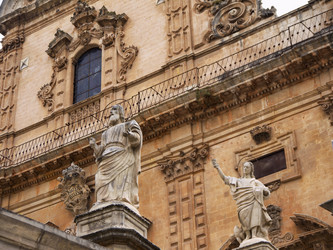 Similar image 1560384