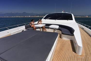 Similar image 1560736