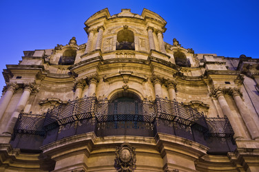 Similar image 1560902