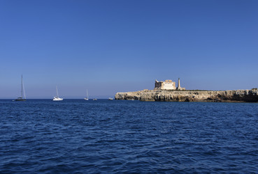 Similar image 1561059