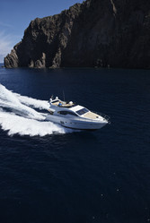 Similar image 1561457