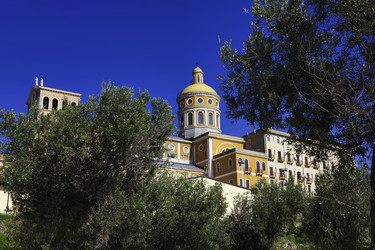 Similar image 1562376