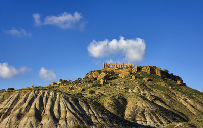 Similar image 1563101