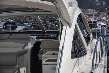 Similar image 1563159