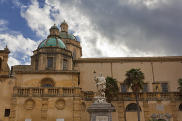 Similar image 1564543