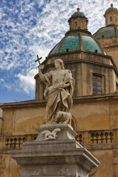 Similar image 1564545