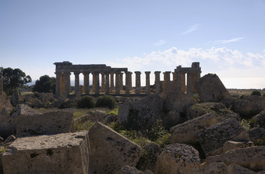 Similar image 1565340