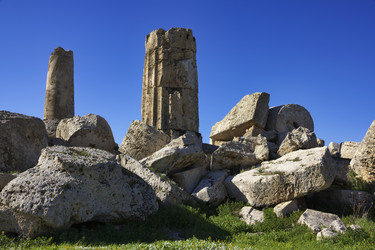 Similar image 1565360