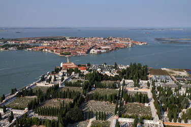 Similar image 1566439