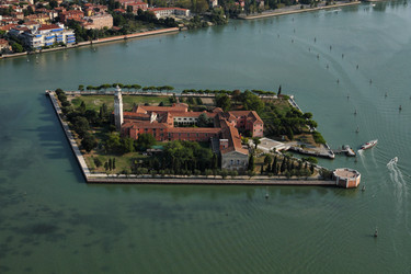 Similar image 1566473