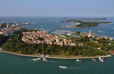 Similar image 1566537