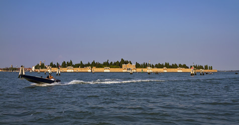 Similar image 1566663