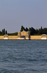 Similar image 1566690