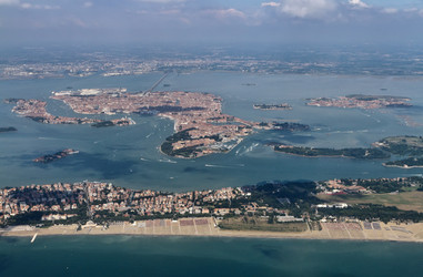 Similar image 1567151