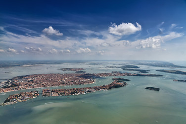 Similar image 1567190